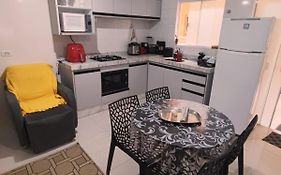 Apartamento Ubatuba Maranduba 150m da Praia